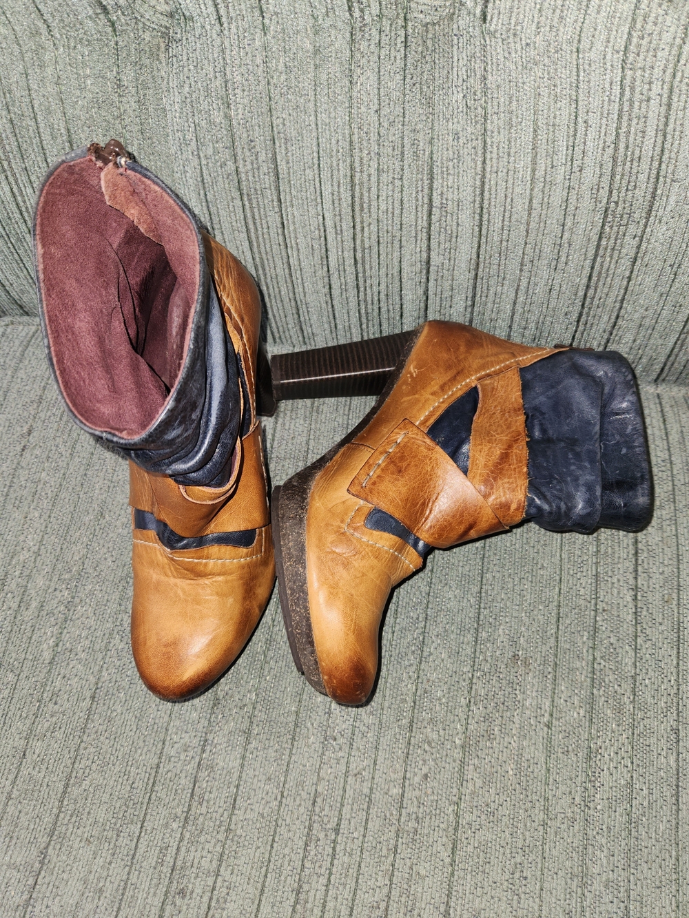 🍉Nopulse Two-Tone Leather Heeled Ankle Boots